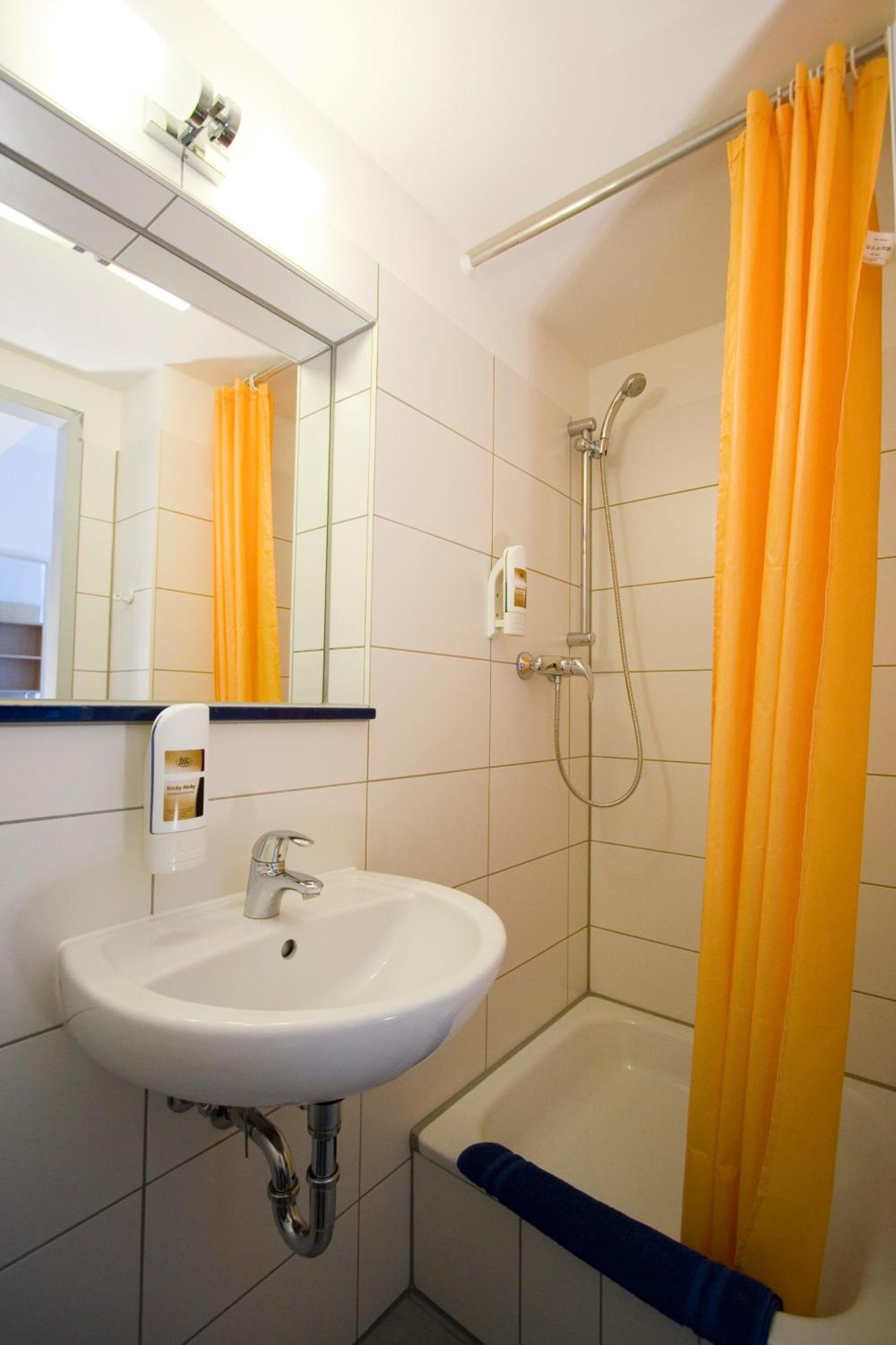 Hotel Transit Loft เบอร์ลิน ภายนอก รูปภาพ