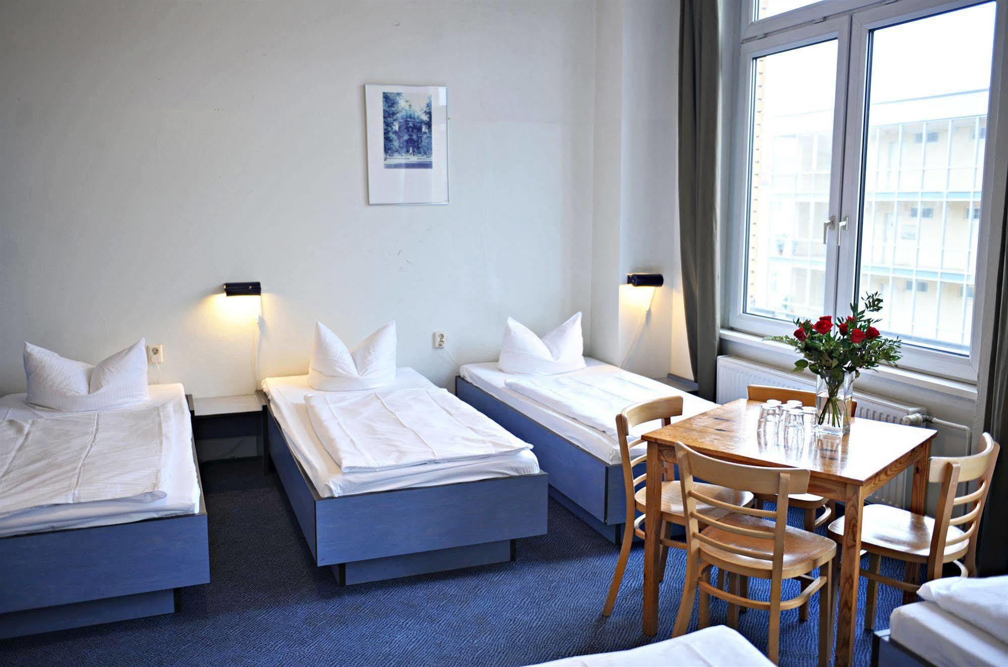 Hotel Transit Loft เบอร์ลิน ภายนอก รูปภาพ